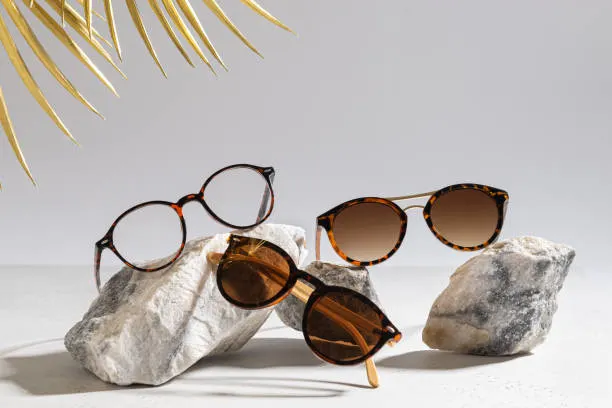 sunglassess